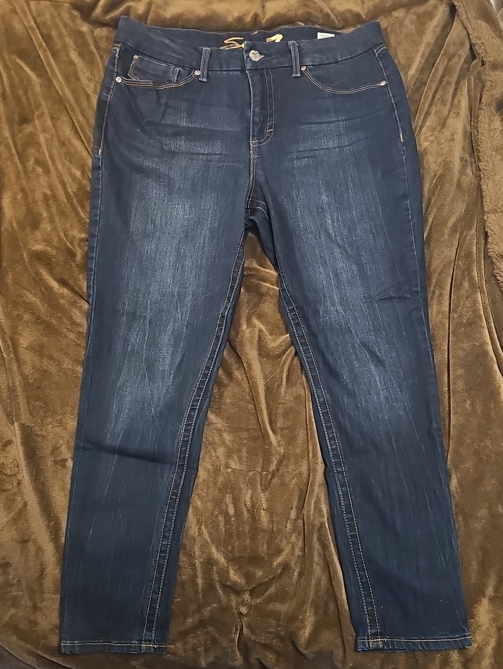 Seven7 Women's Skinny Jeans in Dark Blue Wash
